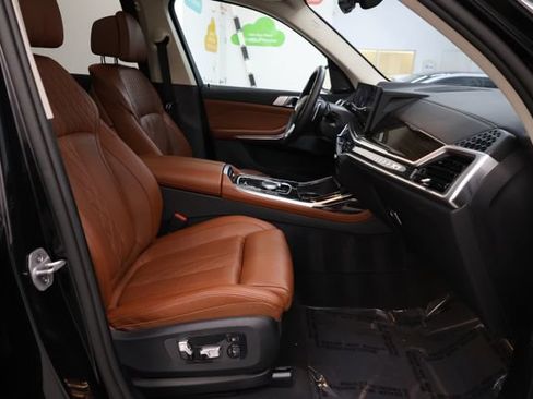 Used 2026 BMW X7 xDrive40i AWD/4WD image 94