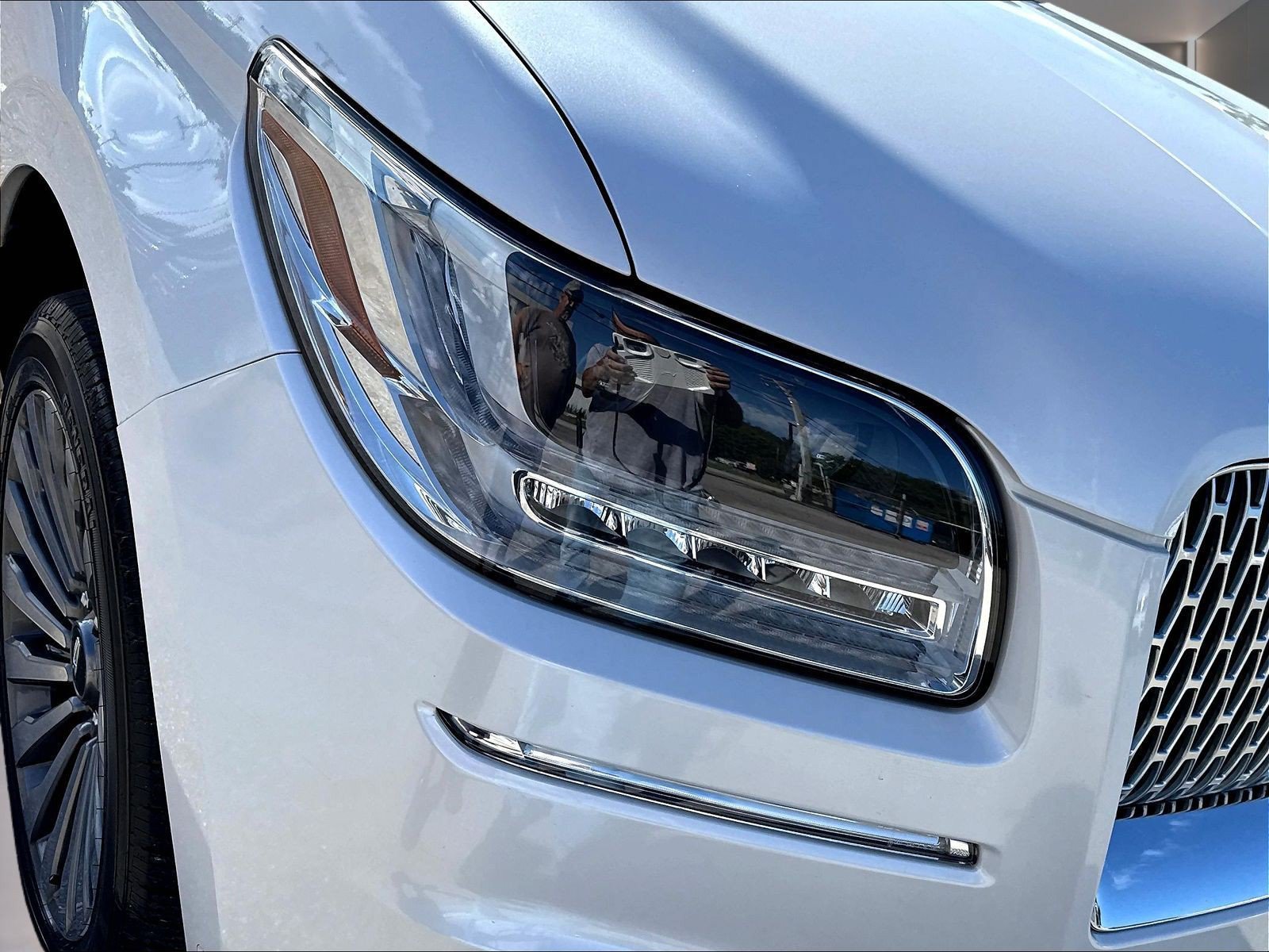 Used 2019 Lincoln Navigator L Reserve AWD/4WD image 37