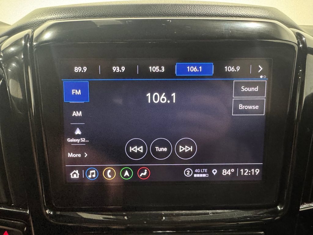 Used 2023 Chevrolet Traverse RS AWD/4WD image 3