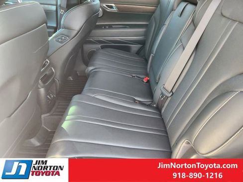 Used 2021 Genesis GV80 2.5T w/ Advanced Package 03 image 33