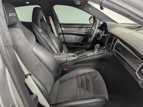 Used 2013 Porsche Panamera GTS image 29