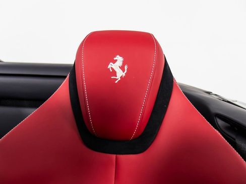 Certified 2024 Ferrari Roma Spider image 44