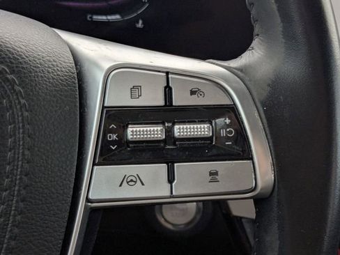 Certified 2023 Kia Telluride S w/ S Sunroof Package image 37