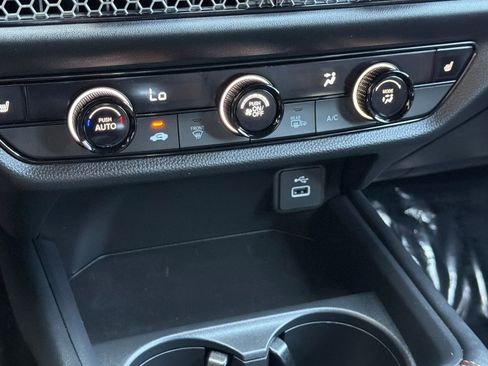 Certified 2024 Honda HR-V Sport image 19