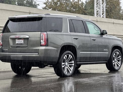 Used 2017 GMC Yukon Denali w/ Open Road Package image 7