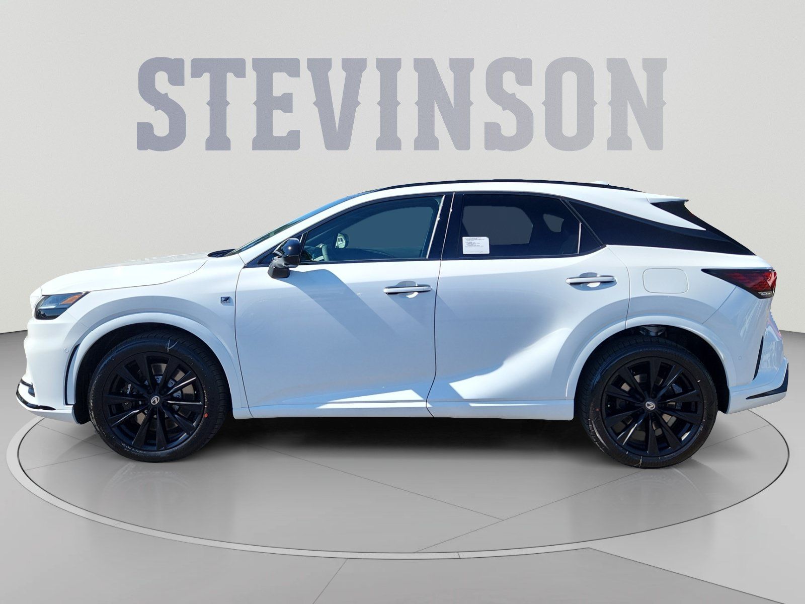 New 2026 Lexus RX 500h F Sport AWD/4WD image 2