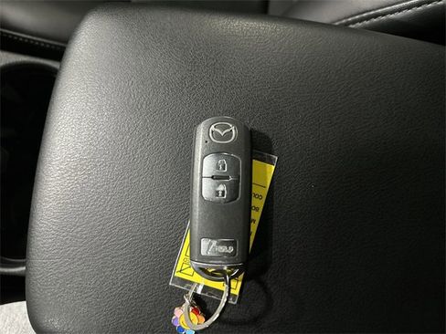 Used 2019 MAZDA CX-5 Touring image 31