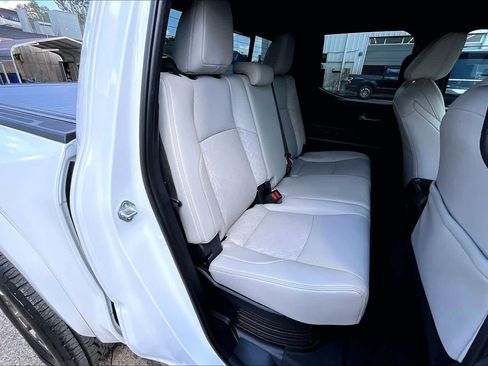 Used 2025 Toyota Tacoma Limited AWD/4WD image 20