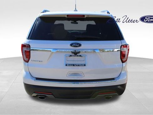 Used 2018 Ford Explorer Limited w/ Equipment Group 301A image 6