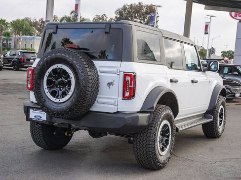 New 2026 Ford Bronco Outer Banks w/ Sasquatch Package image 6