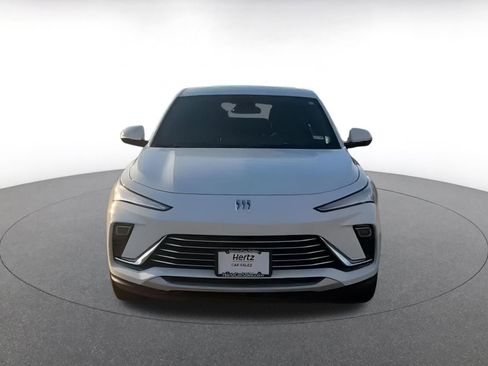 Used 2025 Buick Envista Preferred image 4