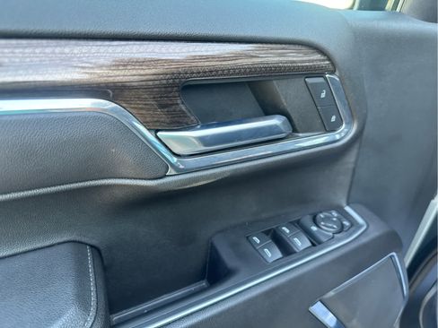 Used 2023 Chevrolet Silverado 1500 LT w/ Safety Package AWD/4WD image 23