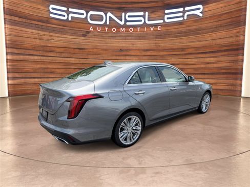 Used 2022 Cadillac CT4 Premium Luxury AWD/4WD image 7