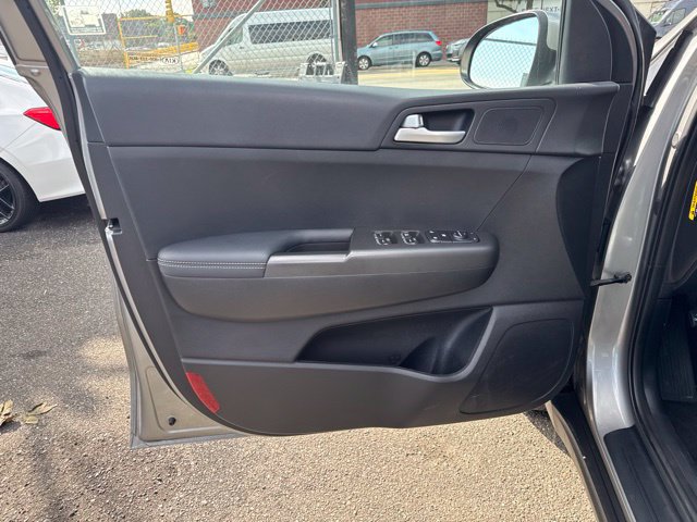 Used 2020 Kia Sportage LX AWD/4WD image 31