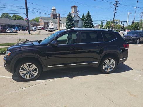 Used 2019 Volkswagen Atlas SEL AWD/4WD image 9