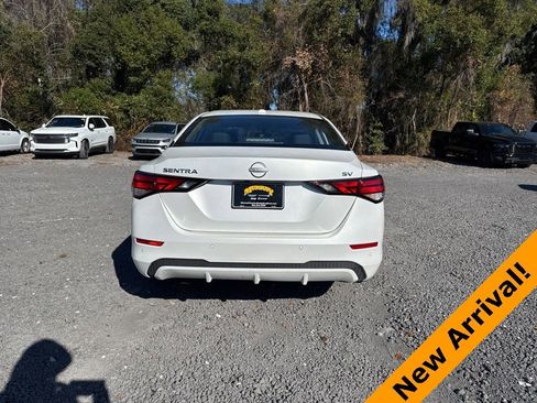 Used 2024 Nissan Sentra SV image 4