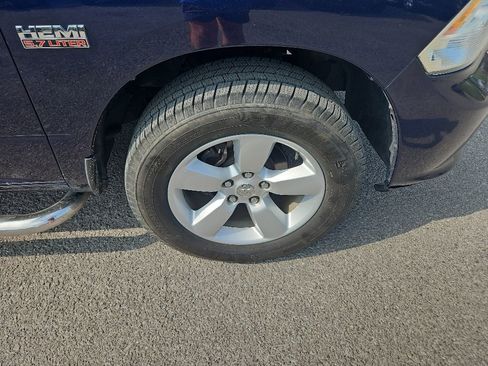 Used 2013 RAM 1500 Express RWD image 11