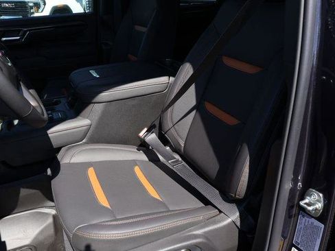 New 2026 GMC Sierra 2500 AT4 w/ AT4 Premium Plus Package AWD/4WD image 19