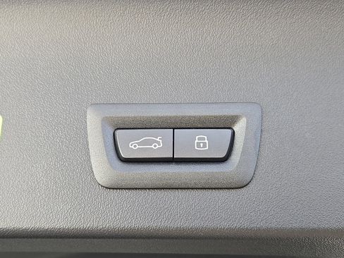 New 2026 BMW X3 xDrive30 w/ Premium Package image 13