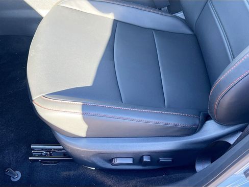 Used 2025 Nissan Sentra SR w/ SR Premium Package image 19