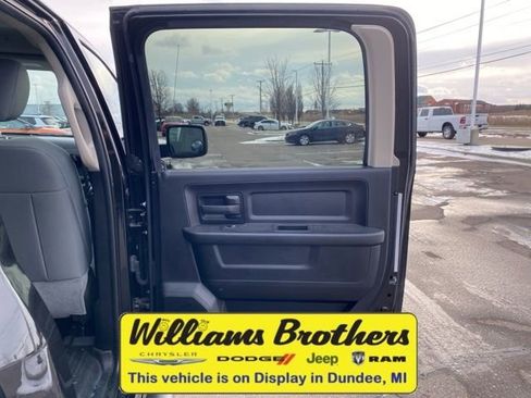 Used 2018 RAM 1500 Express w/ Black Ram 1500 Express Group image 24