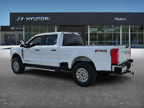 Used 2023 Ford F250 XLT w/ FX4 Off-Road Package image 6