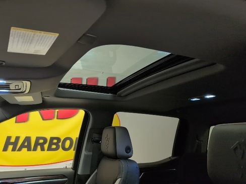 New 2026 Chevrolet Silverado 1500 RST w/ Dark Appearance Package image 33