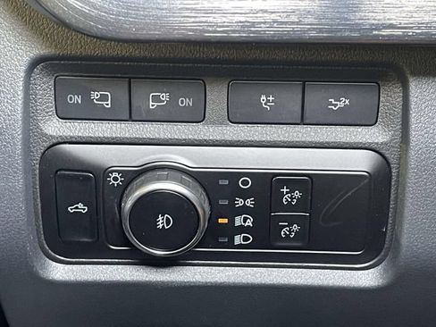 Used 2024 Ford F350 Lariat w/ Lariat Ultimate Package AWD/4WD image 35