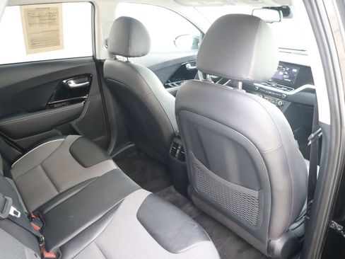 Used 2022 Kia Niro EX FWD image 44