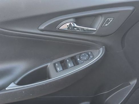 Used 2022 Chevrolet Malibu LT w/ Leather Package FWD image 13