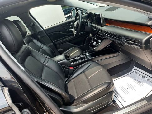 Used 2022 Lincoln Corsair Reserve image 16