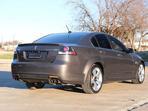 Used 2009 Pontiac G8 GT w/ Premium Package image 12