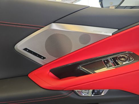 Used 2020 Chevrolet Corvette Stingray Premium Cpe w/ 3LT Preferred Equipment Group image 18