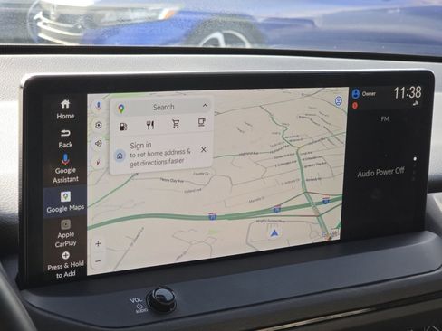 Used 2023 Honda Accord Touring image 9