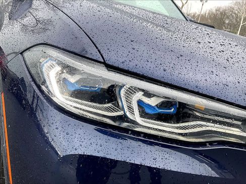 Used 2021 BMW ALPINA XB7 image 28