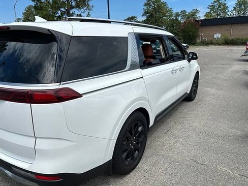 Certified 2024 Kia Carnival SX Prestige FWD image 14