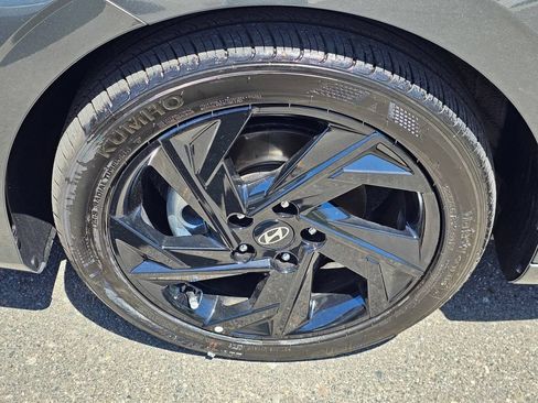 Certified 2026 Hyundai Elantra Sport FWD image 10