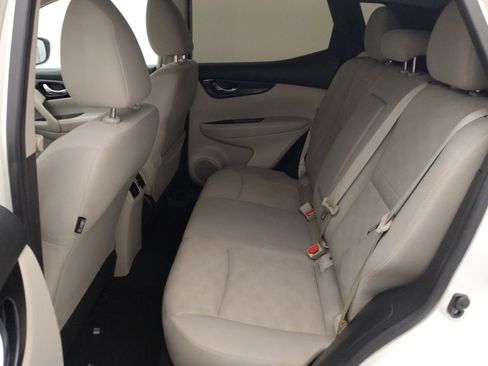 Used 2019 Nissan Rogue Sport SV w/ Technology Package image 18