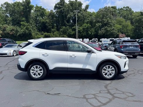 Used 2024 Ford Escape Active FWD image 4
