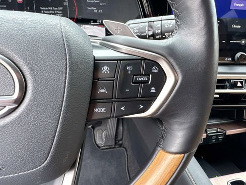 Certified 2025 Lexus RX 350 Premium w/ Accessory Package (Z1) image 30