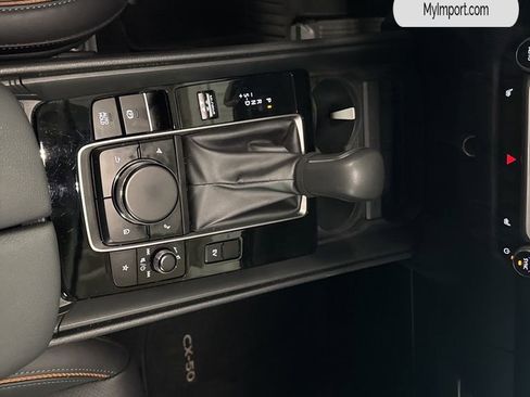 Used 2025 MAZDA CX-50 AWD 2.5 Hybrid w/ Premium Pkg image 22