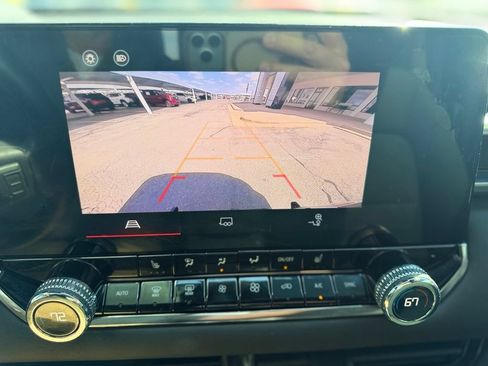 Used 2023 GMC Canyon Elevation w/ Convenience Package AWD/4WD image 14