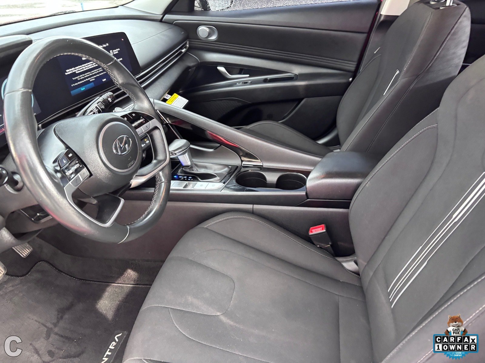 Used 2023 Hyundai Elantra SEL w/ Convenience Package FWD image 16
