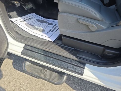 Used 2015 Chevrolet Silverado 3500 W/T image 16