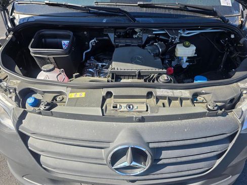 New 2025 Mercedes-Benz Sprinter 2500 image 11