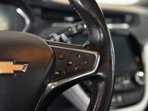 Used 2020 Chevrolet Bolt LT image 24