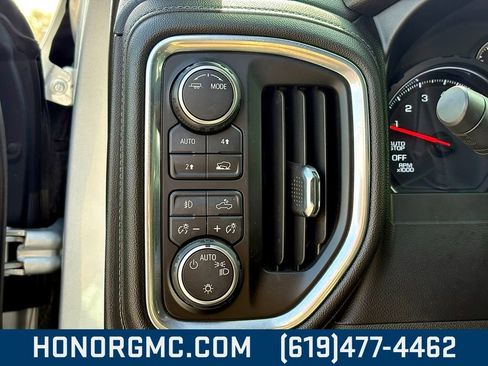 Used 2021 Chevrolet Silverado 1500 LT image 13