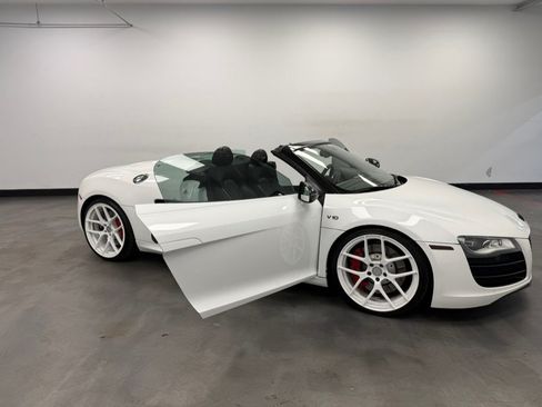 Used 2011 Audi R8 V10 AWD/4WD image 42