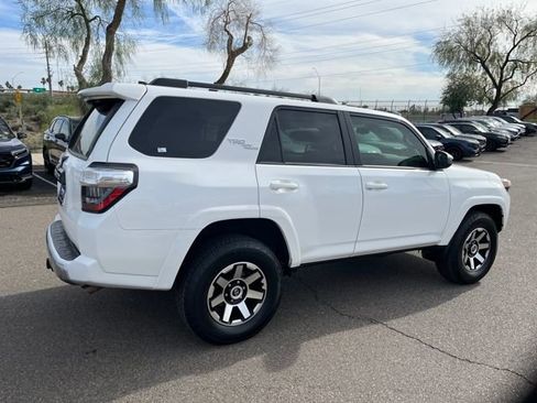 Used 2022 Toyota 4Runner TRD Off-Road image 12