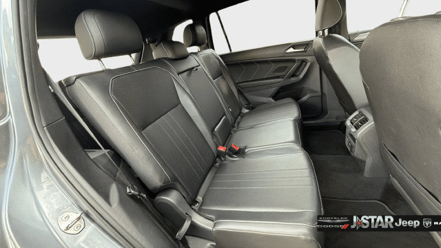Used 2023 Volkswagen Tiguan SE R-Line FWD image 27
